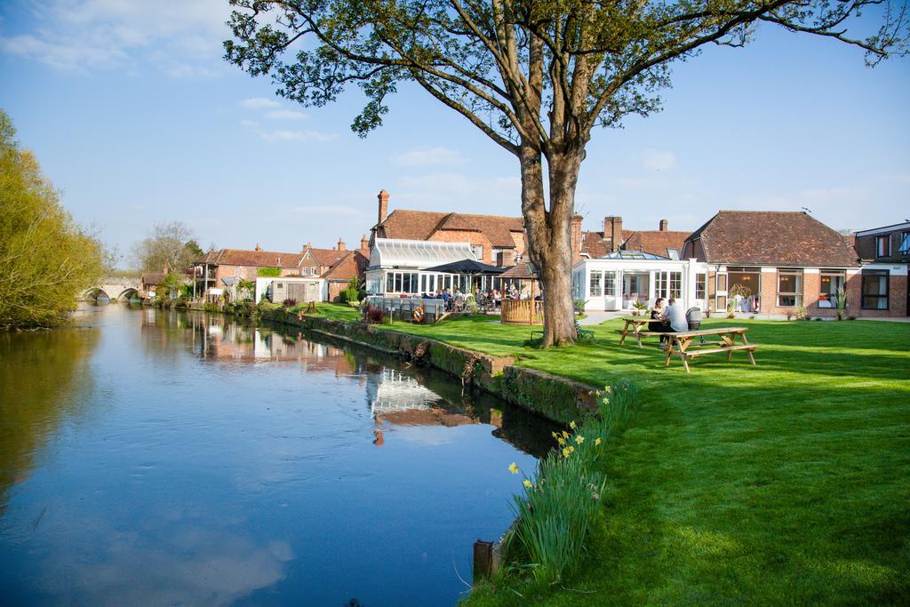 The Legacy Rose & Crown Hotel Salisbury Extérieur photo